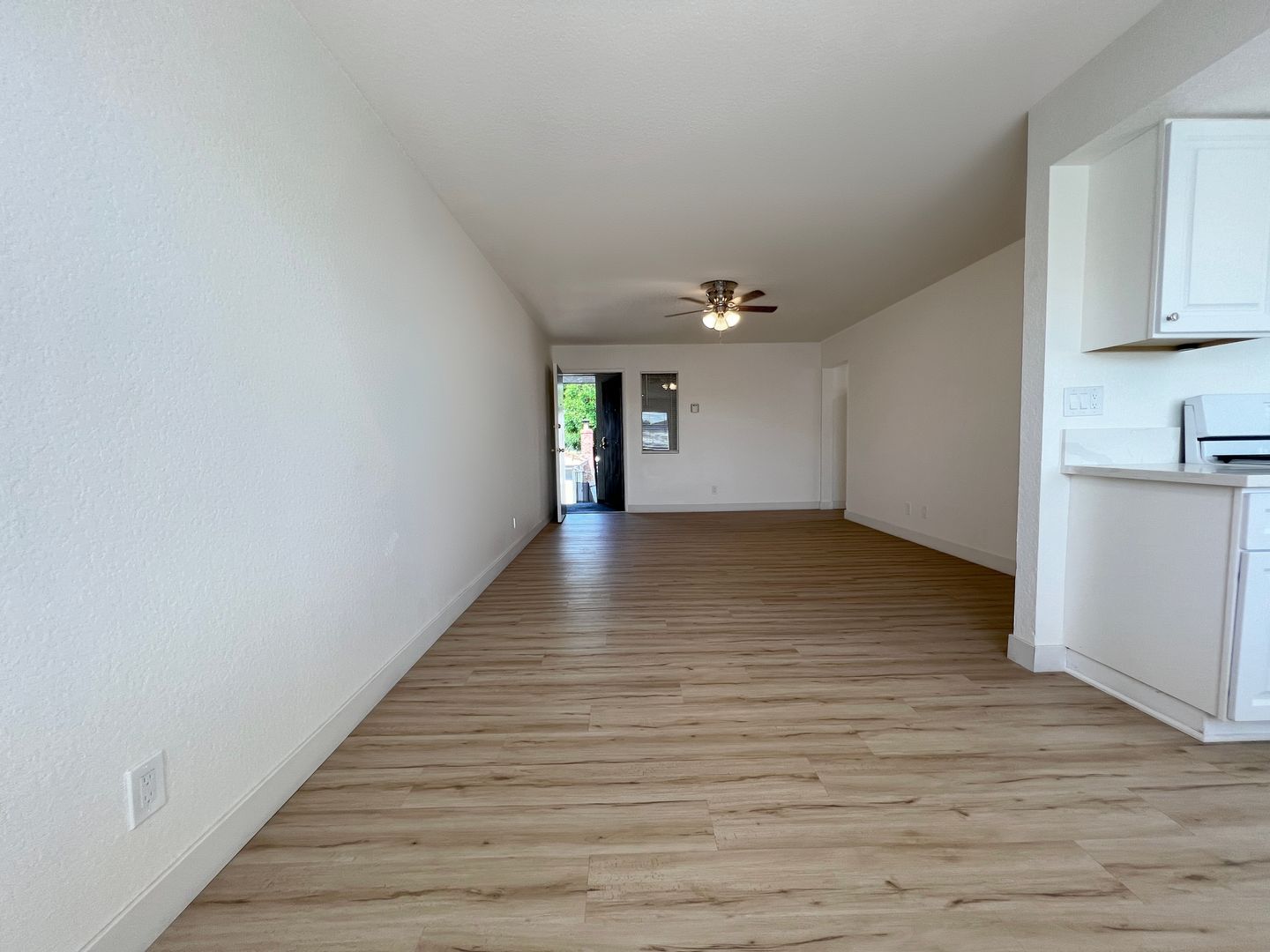 Long Beach Apartment: 5660 - 5706 Linden Ave