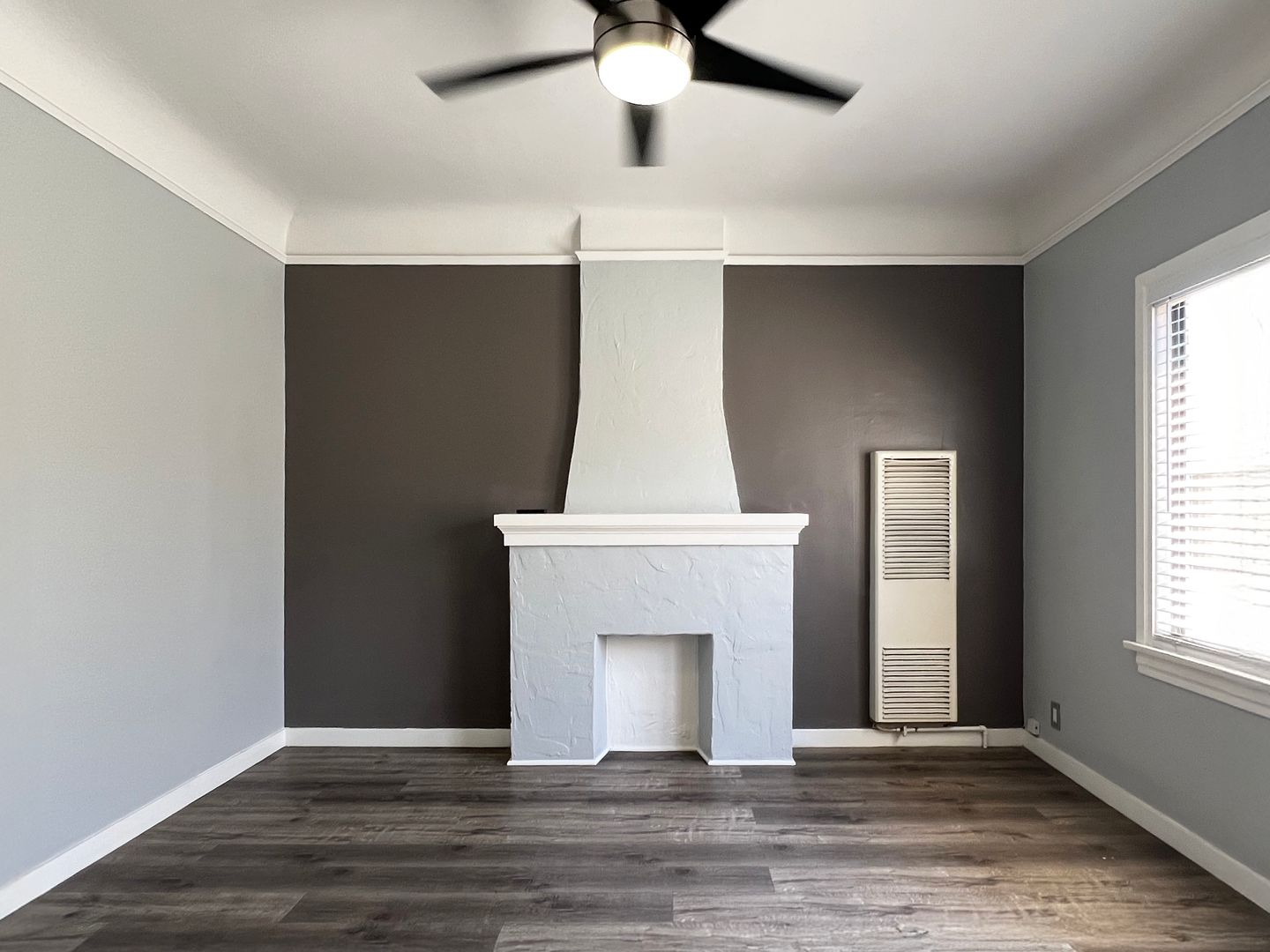 Long Beach Apartment: 444 Chestnut Ave