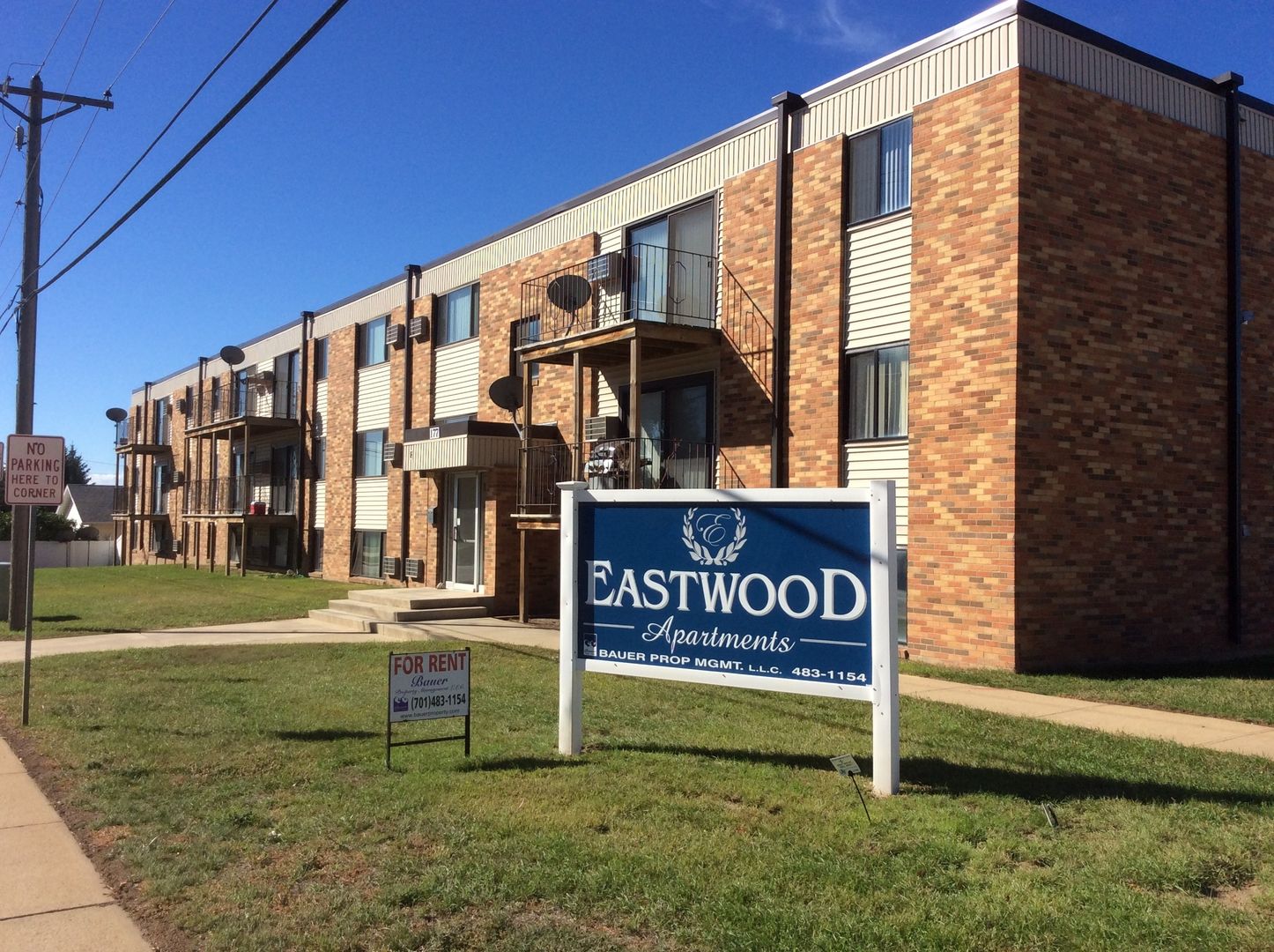 Dickinson Apartment: 177 10th Avenue East