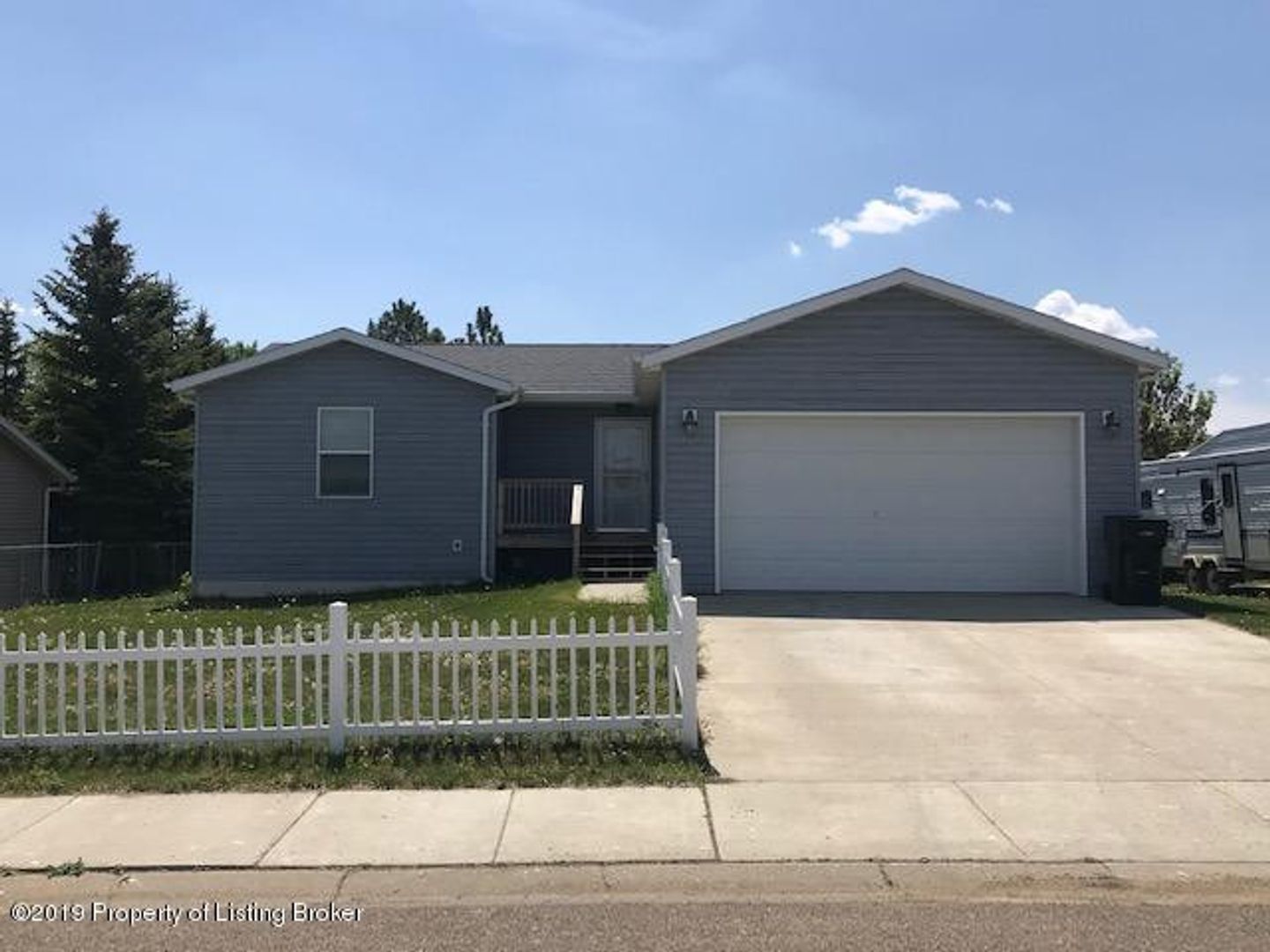 Dickinson House: 765 28th St W