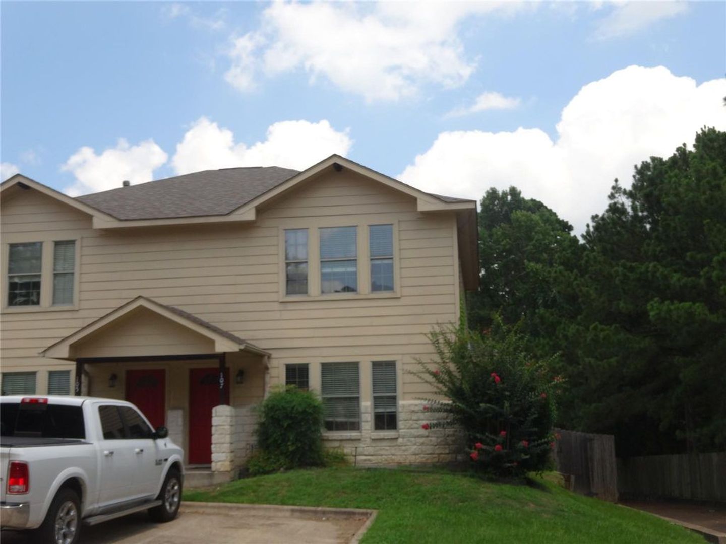 Huntsville House: 107 Yegua Circle