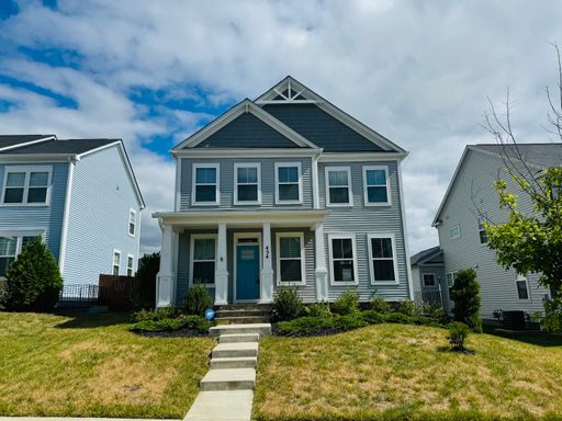 EMBREY MILL - ALMOST NEW - BEAUTIFUL 4 BEDROOM HOME – photo 1