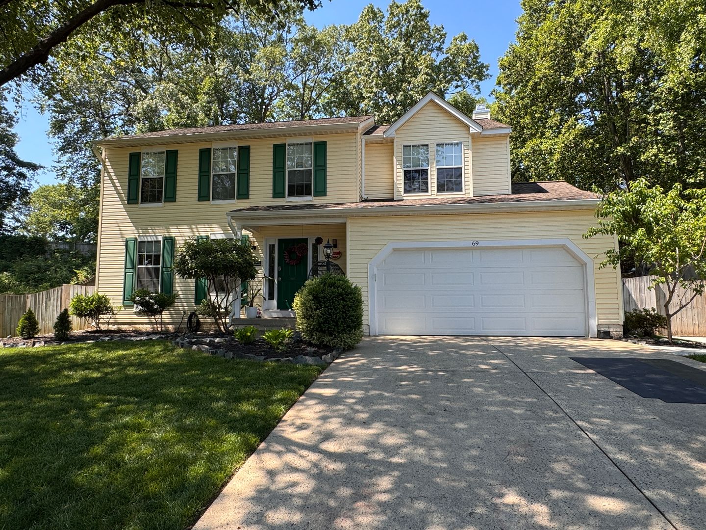 Stafford House: 69 Spring Lake Drive
