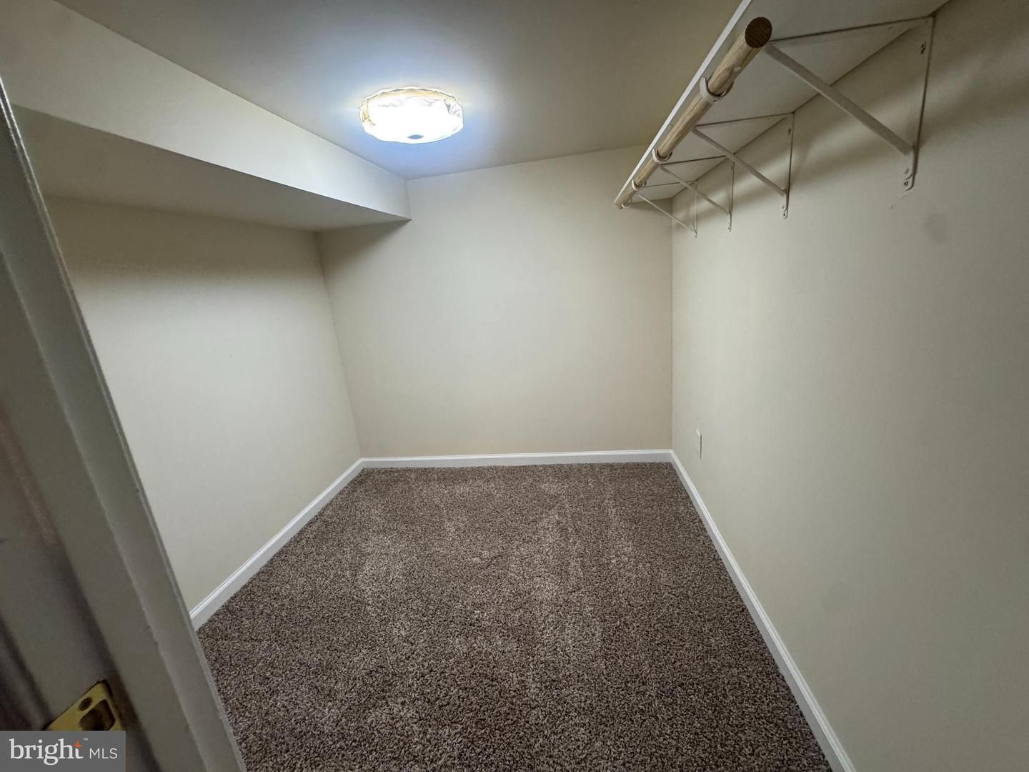 Stafford Townhome: 704 Stafford Glen Ct