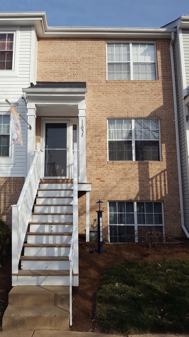 Manassas Townhome: 11052 Sentry Ridge Road