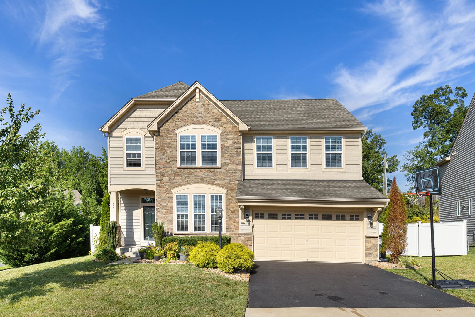 Stafford House: 60 Iron Master Dr.
