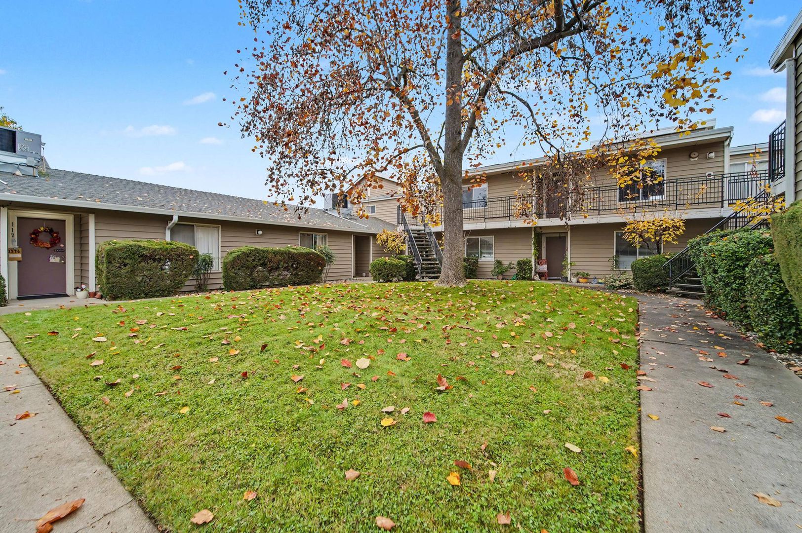 Yuba City Apartment: 1574-1576 Heather Drive