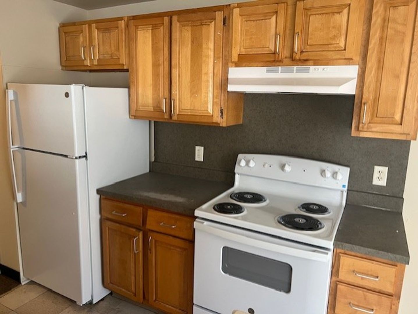 Harrisburg Apartment: 1312 Derry St