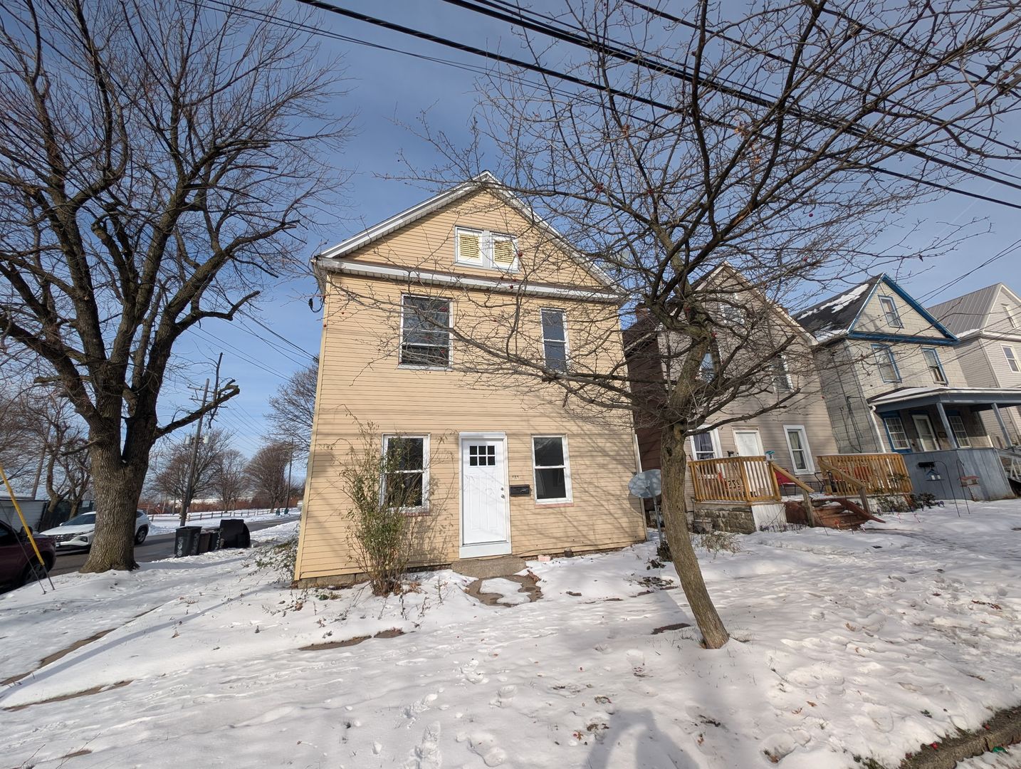 Erie Apartment: 502 E 2nd St