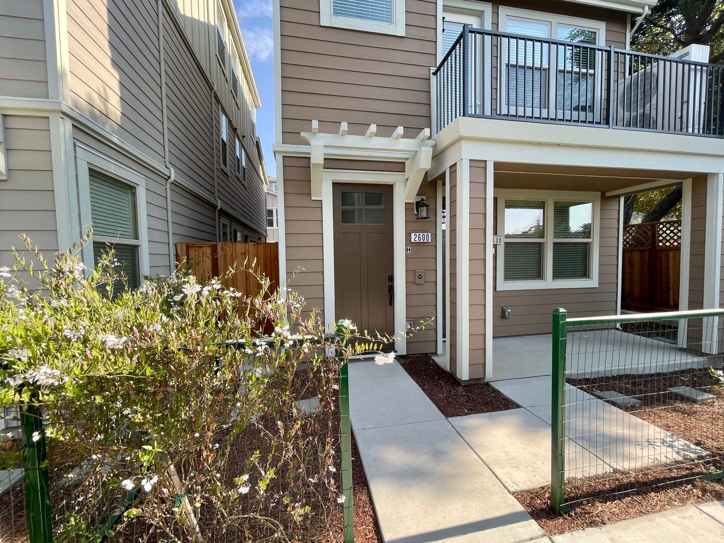 Napa Condo: 2600 1st St #H