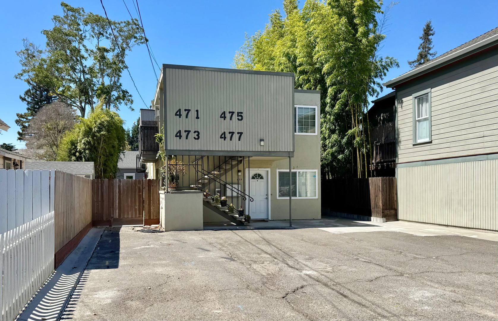 Napa Apartment: 471 -473 Cross Street