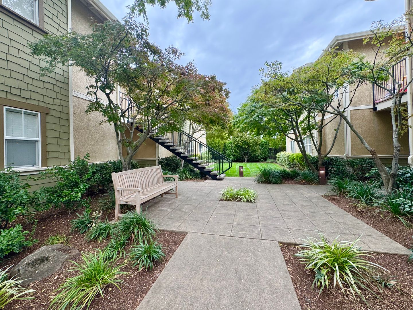 Napa Apartment: 1195 La Homa Drive
