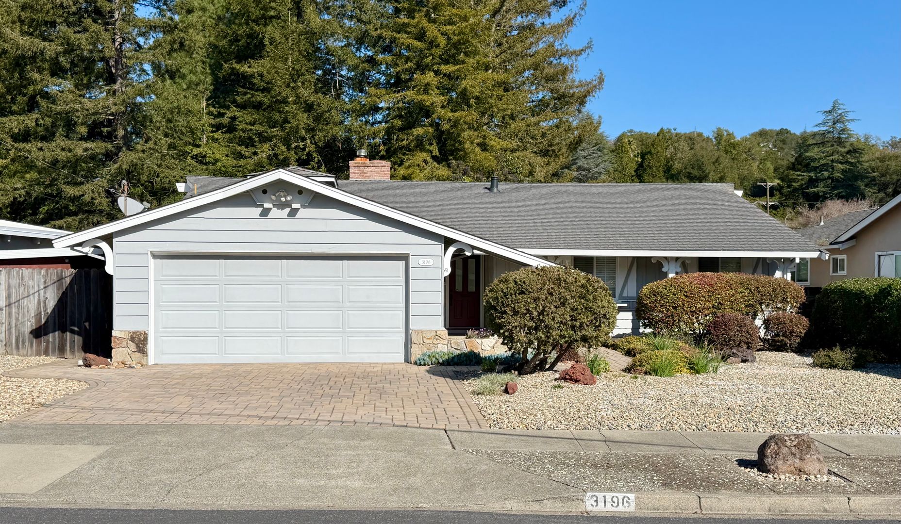 Napa House: 3196 Scenic Drive