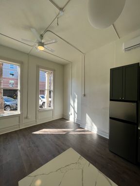 Newly Renovated Studios with Loft Space at 509 Park: Where Timeless Beauty Finds New Beginnings. – photo 1
