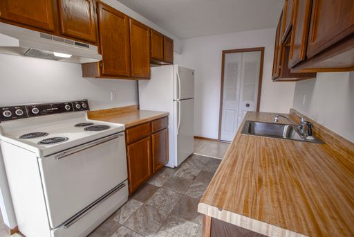 Discover life at Hidden Valley Apartment Homes