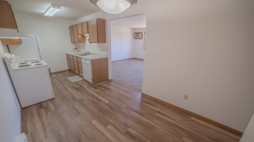 Pet Friendly 2 bedroom 1 bathroom for Rent! – photo 1