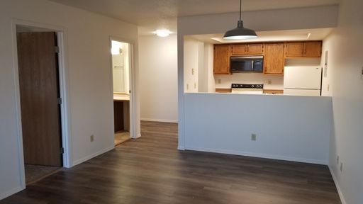 Spacious 2 bedroom 1.5 bathroom Apartment – photo 1