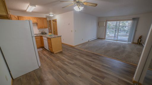 Spacious 2 bedroom 2 bathroom Apartment – photo 1