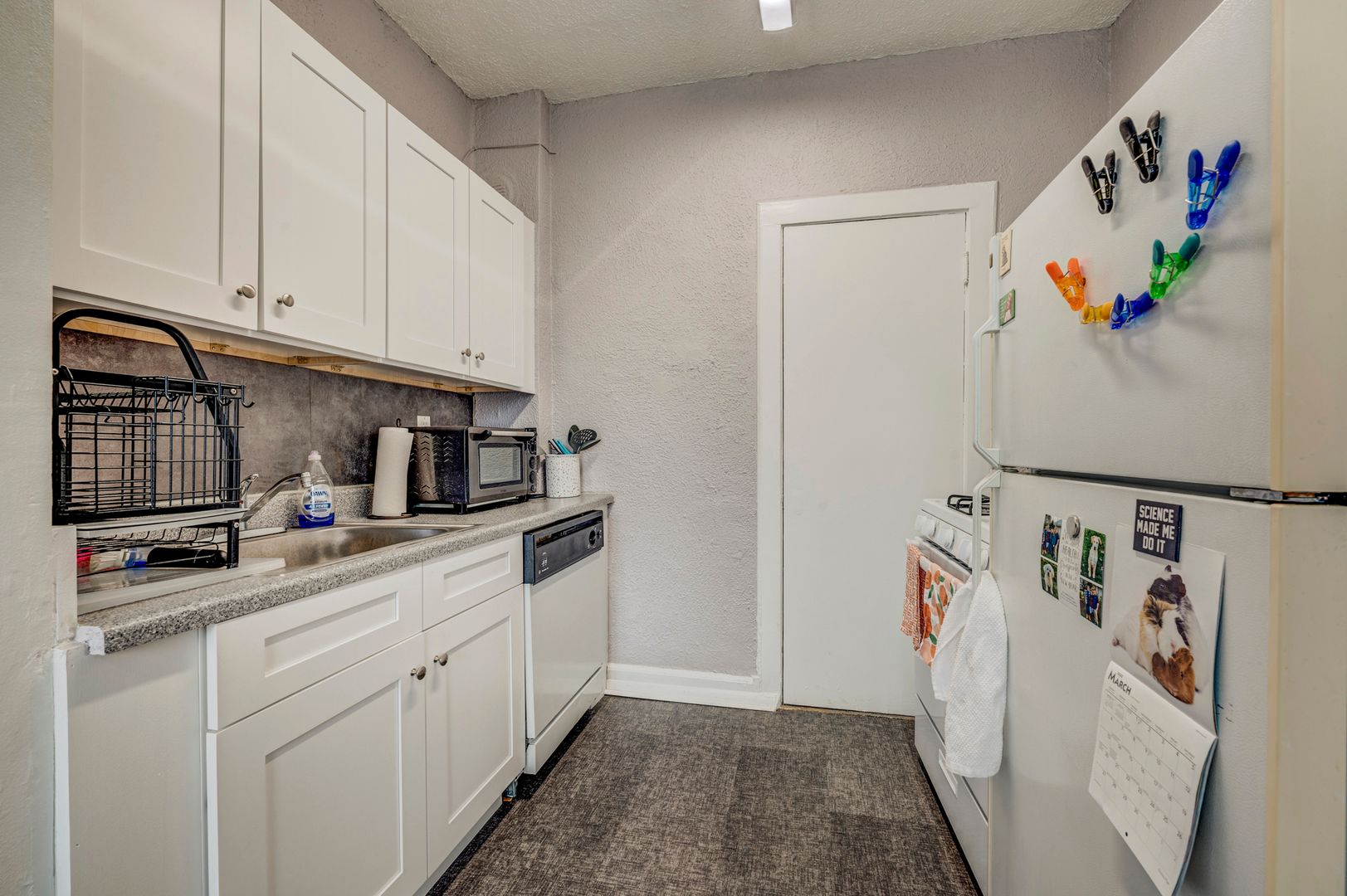 Cleveland Heights Apartment: 2450 Overlook Road