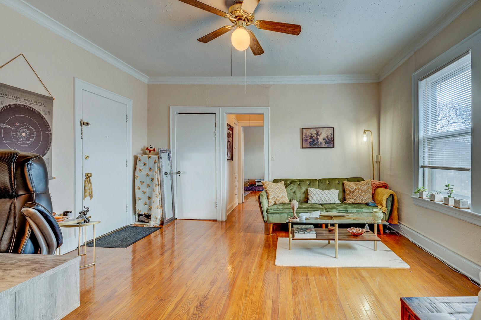 Heights Apartments on Overlook 3 of 12