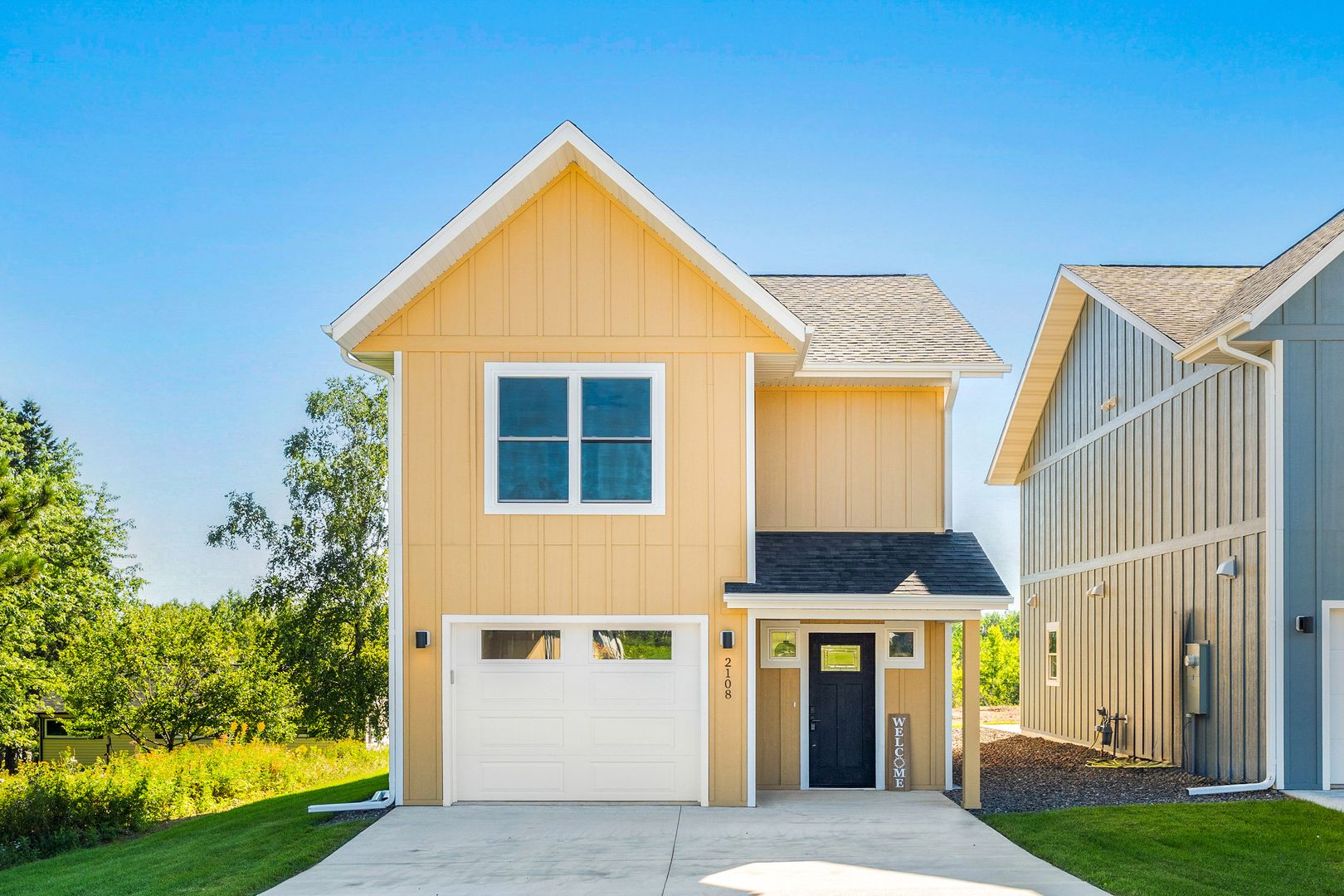 AVAILABLE November! -  3 Bed 3 Bath brand new construction home!