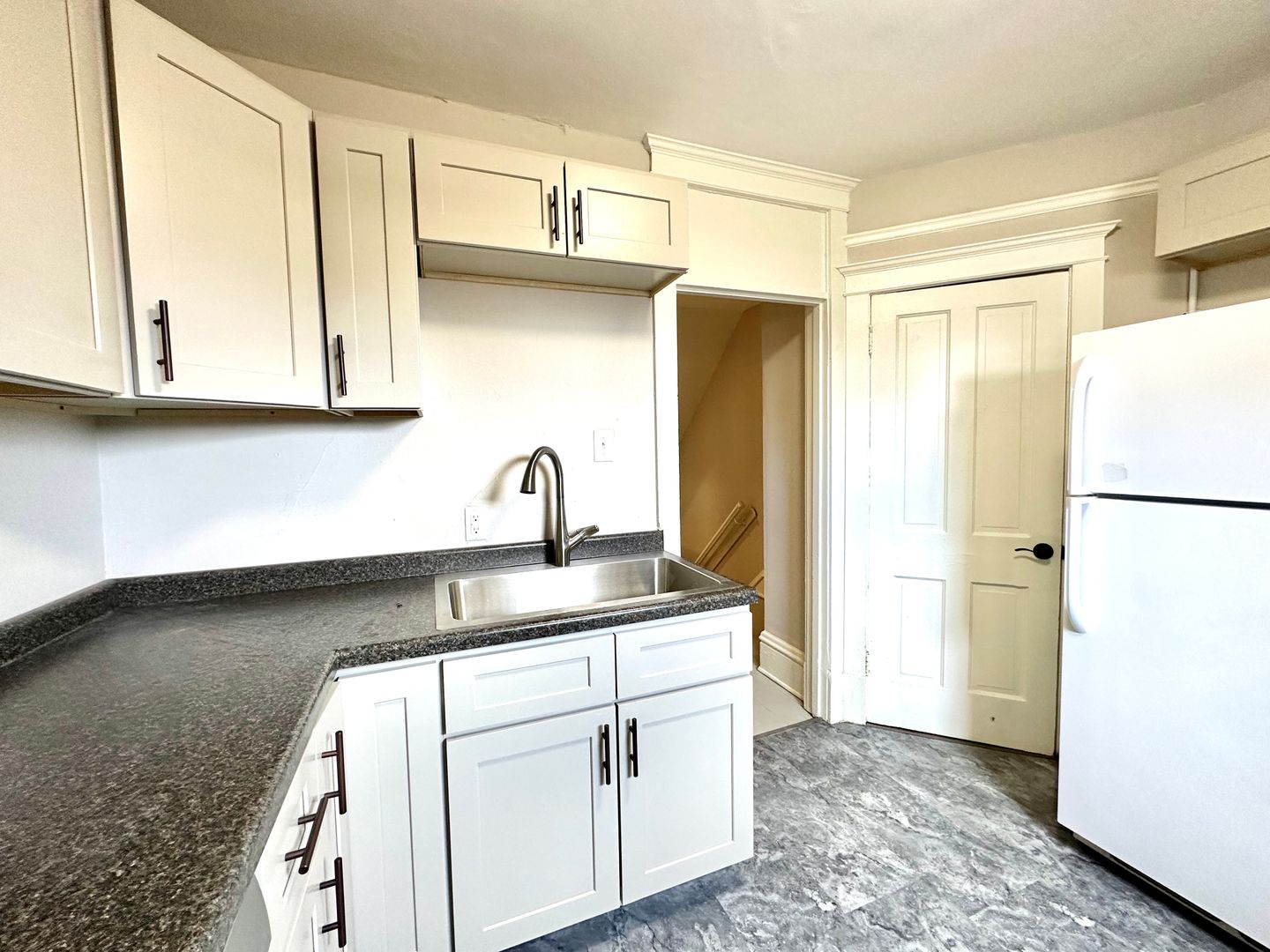 Duluth Apartment: 1532 E Superior Street