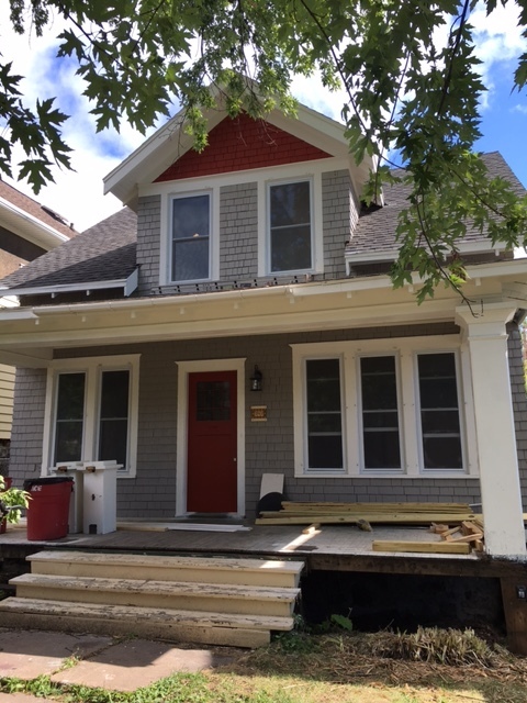 Duluth House: 626 N 10th Ave E