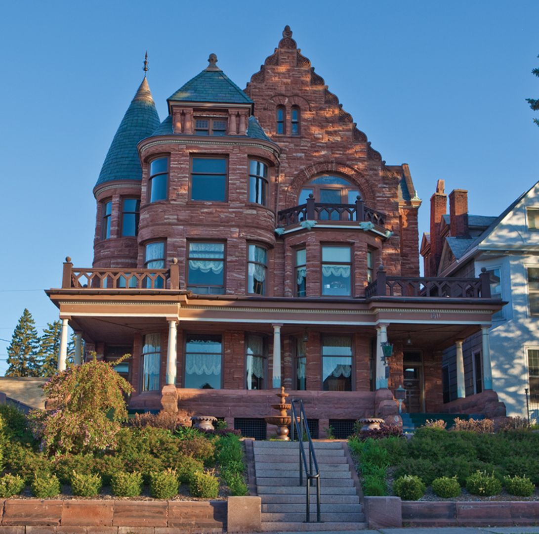 Duluth Apartment: 1509 E Superior Street
