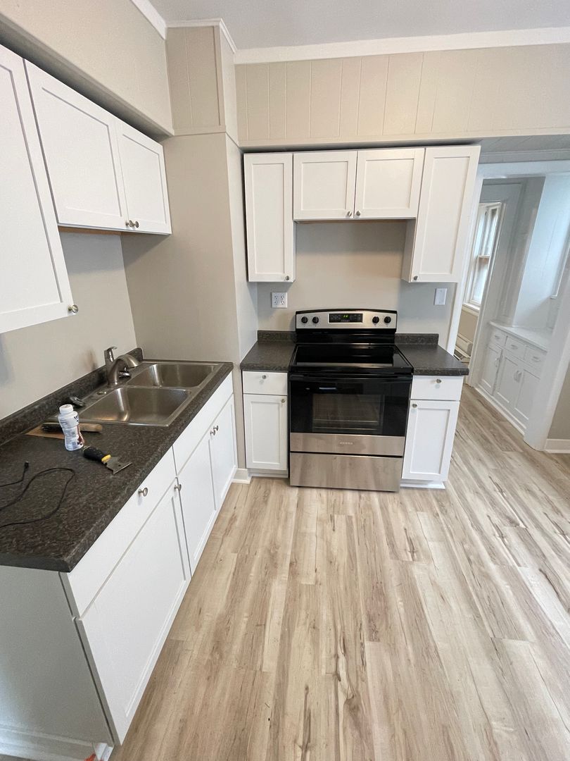 Duluth Apartment: 611 E 6th St