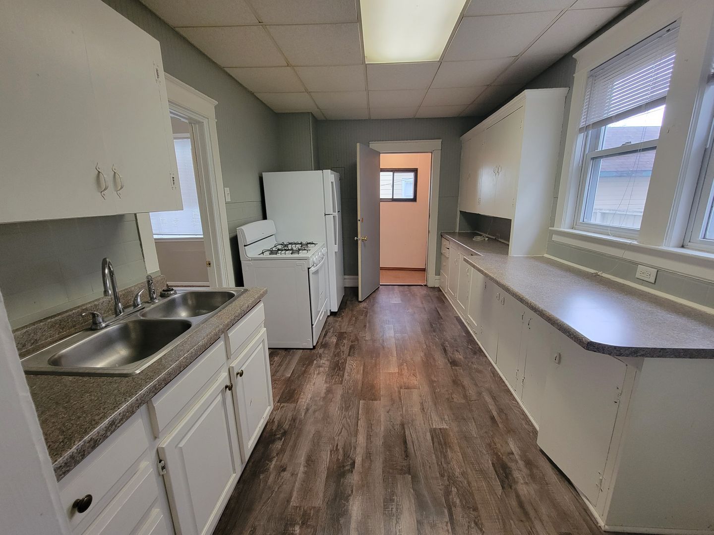 Duluth House: 423 N 13th Ave E