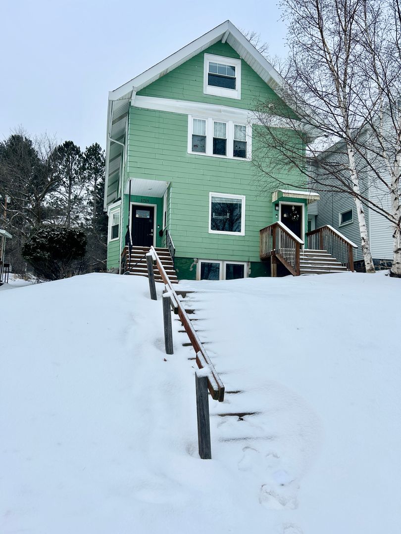 Duluth Apartment: 1719 E 5th Street