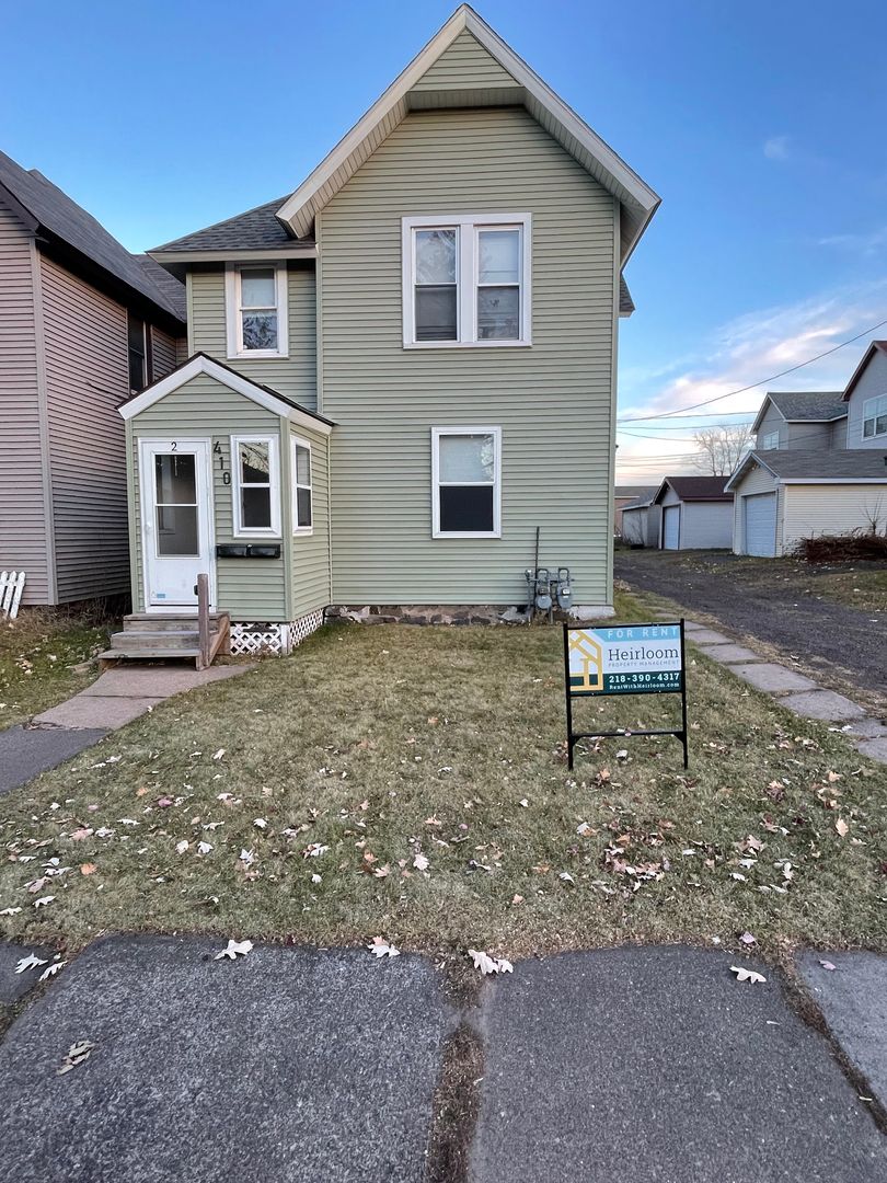 Duluth Apartment: 410 N 52nd Ave W