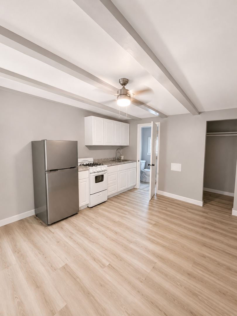 Duluth Apartment: 610 Commonwealth Ave