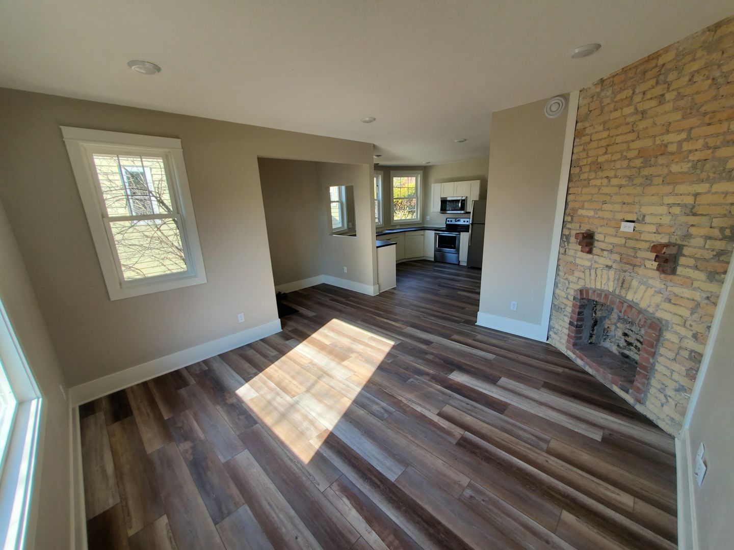 Duluth Apartment: 1719 E 5th Street