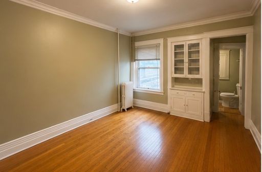 AVAILABLE AUGUST - Spacious Remodeled 3 Bed 1 Bath – photo 1