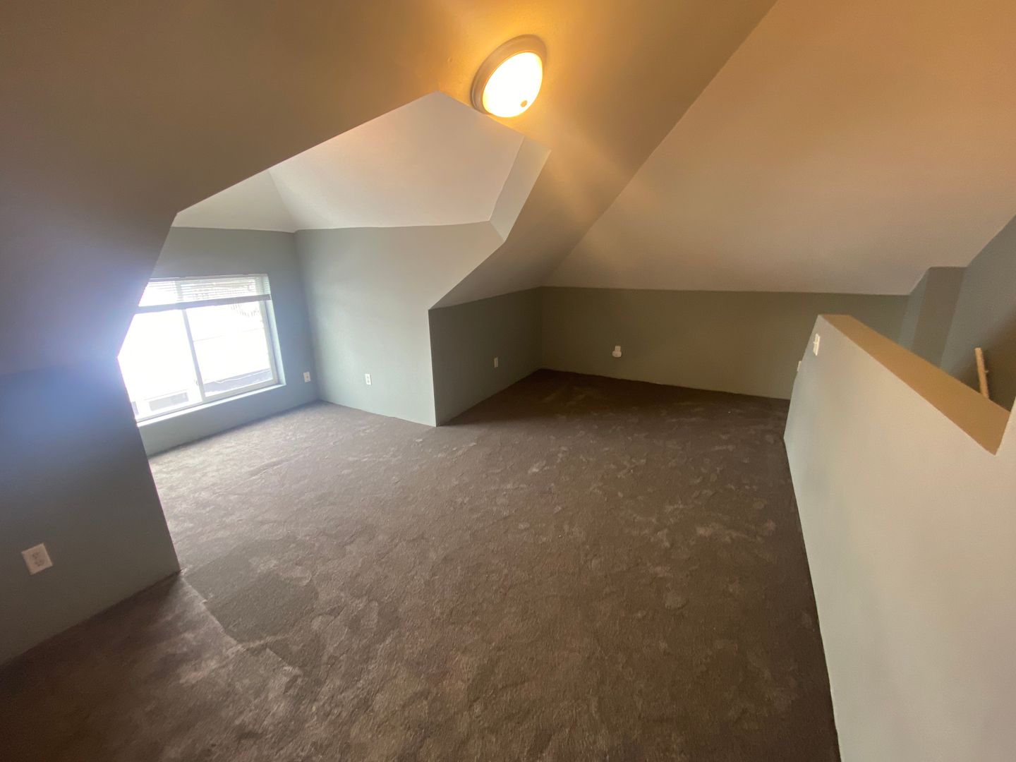 Duluth Apartment: 2105 - 2107 E 5th St