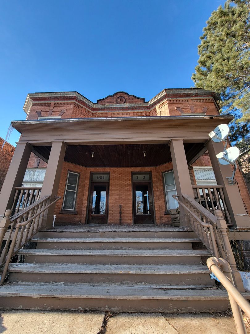 Duluth Apartment: 1511-1513 E. 2nd Street