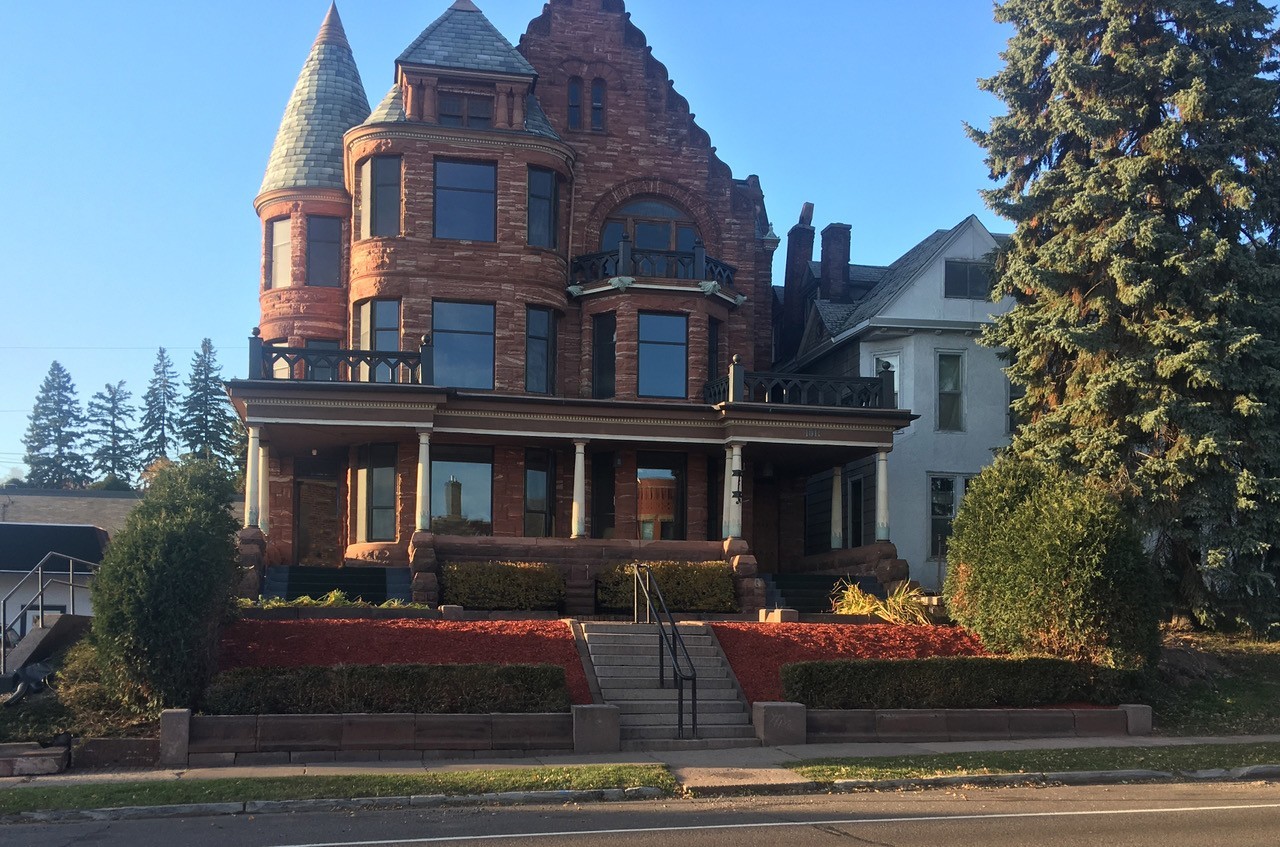Duluth Apartment: 1509 E Superior Street