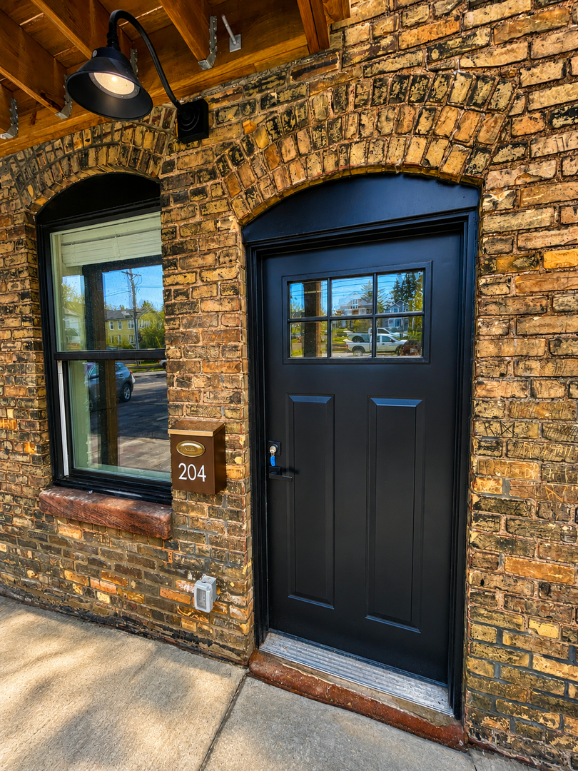 Duluth Apartment: 627 E 4th Street