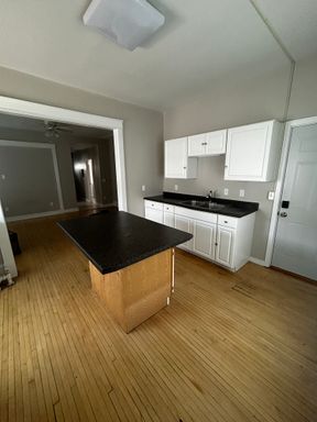Available September! 1-Bedroom Apartment with Hardwood Floors & High Ceilings.