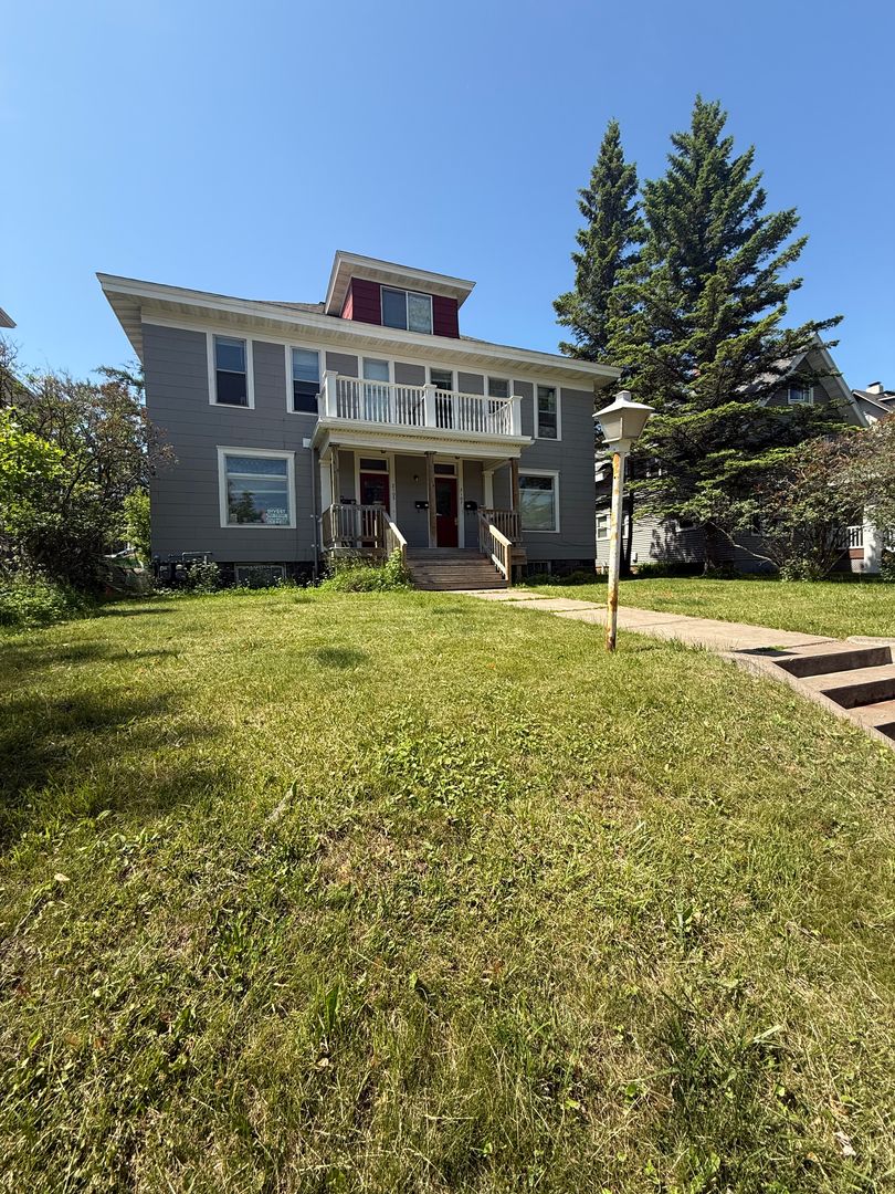 Duluth Apartment: 2105 - 2107 E 5th St