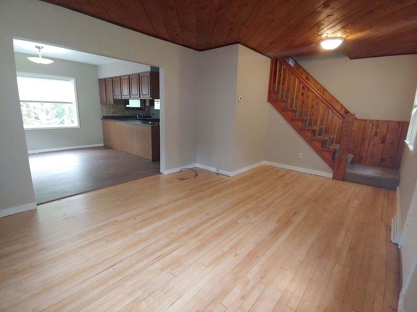Duluth Apartment: 616-618 Spear Ave