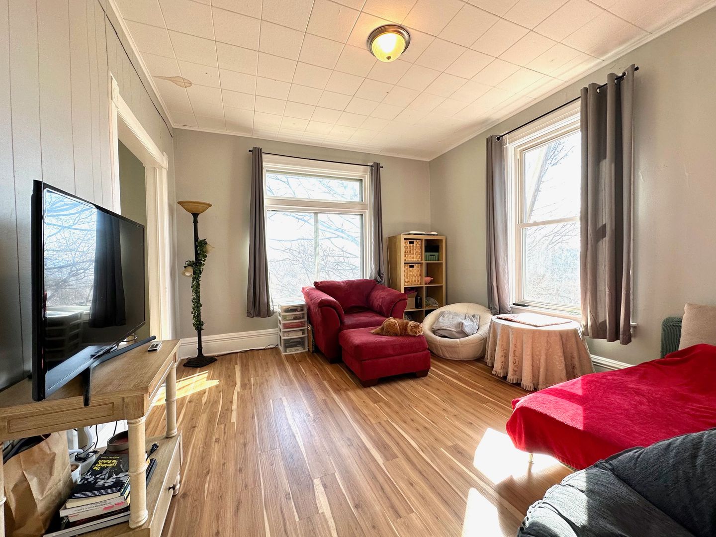 Duluth Apartment: 2125 E Superior St