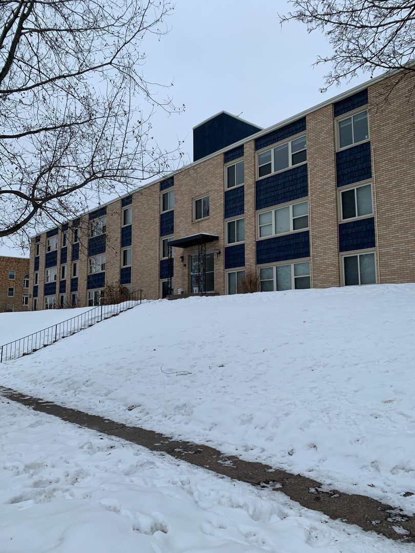 Duluth Apartment: 1807 E 3rd St - 16