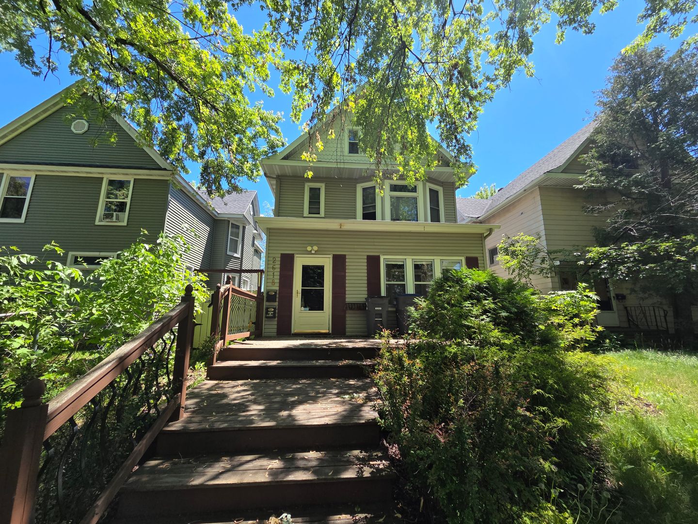 Duluth Apartment: 2618 W 5th St
