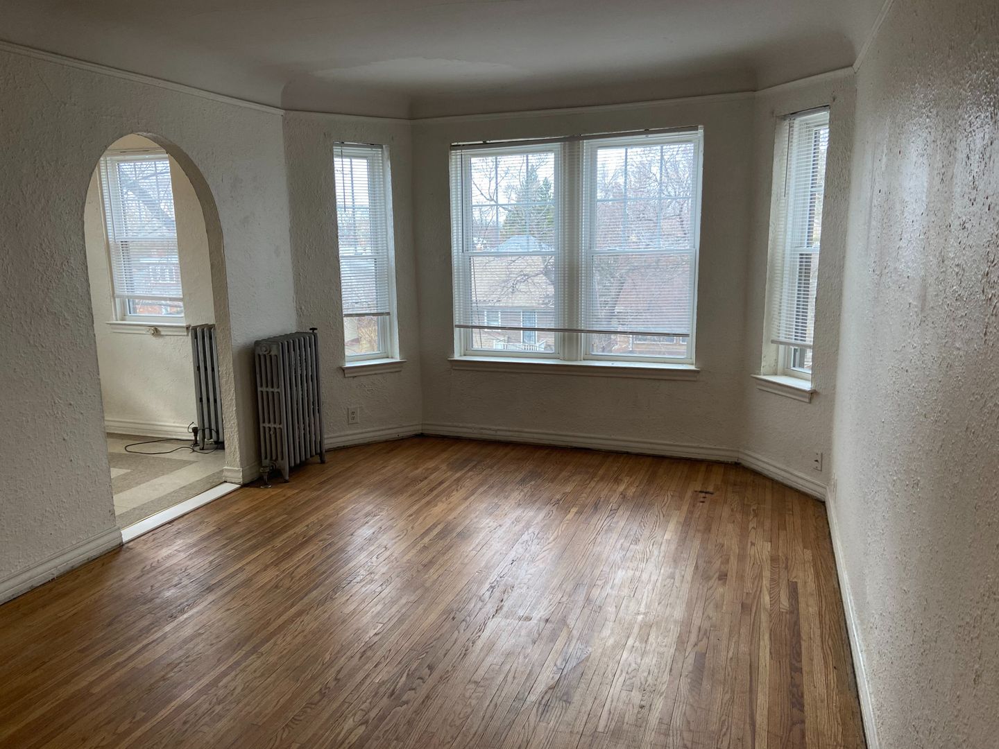 120 Glynn Ct. - FDR Seward Glynn 2 of 12