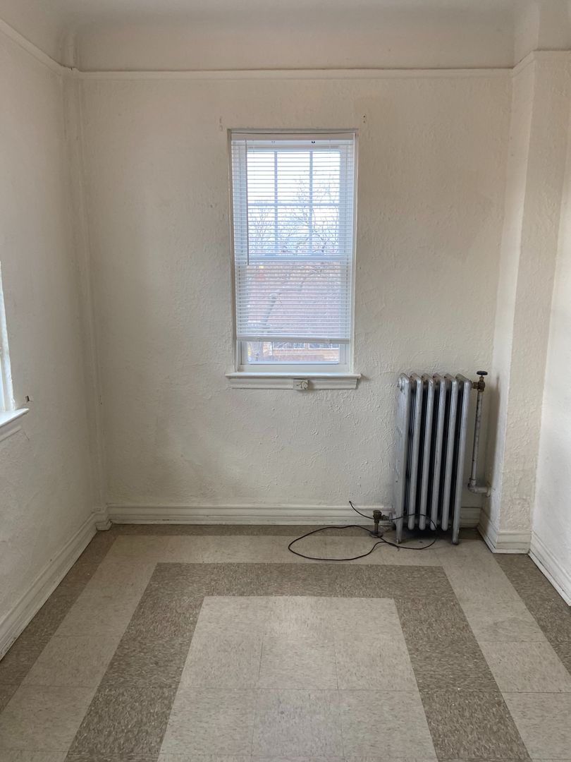 120 Glynn Ct. - FDR Seward Glynn 3 of 12