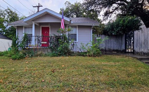 1 bed/1 bath backhouse near TCU – photo 1