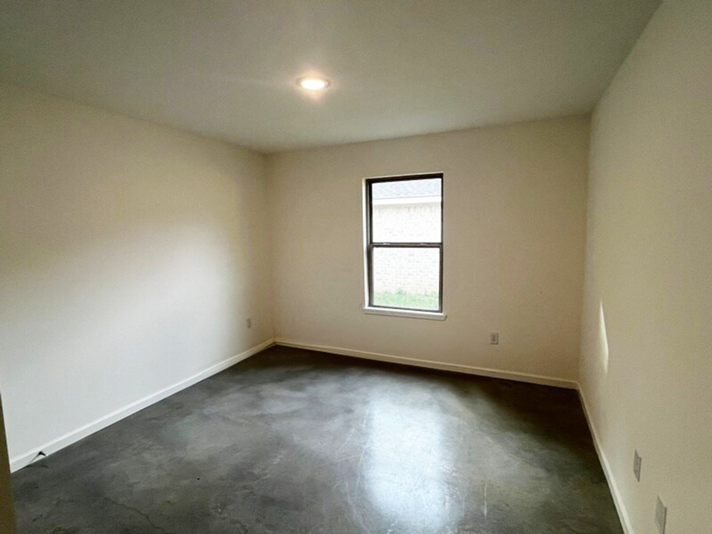 246 Skylane Dr. 8 of 8