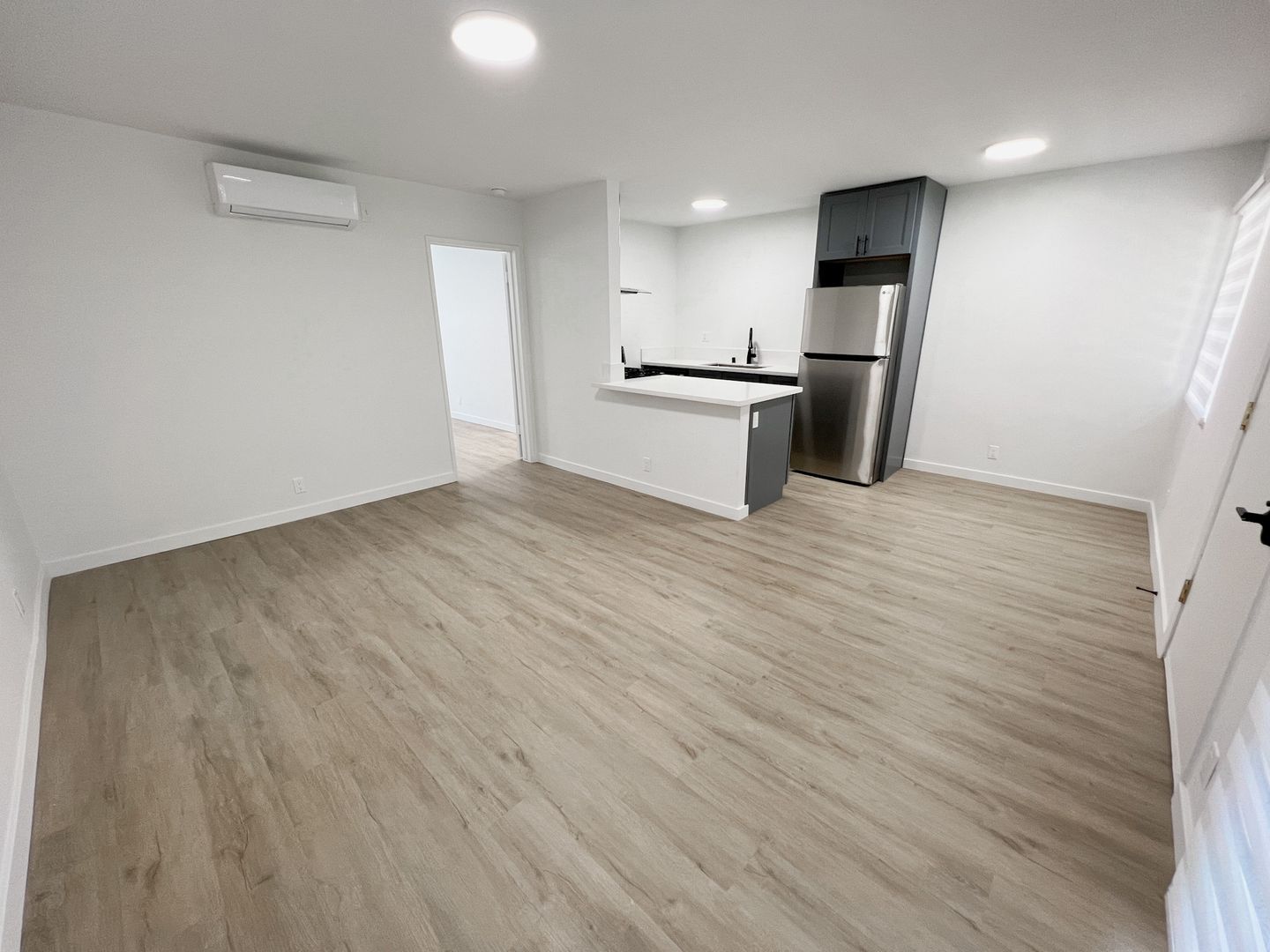 Pasadena Apartment: 435 N. Euclid Ave.